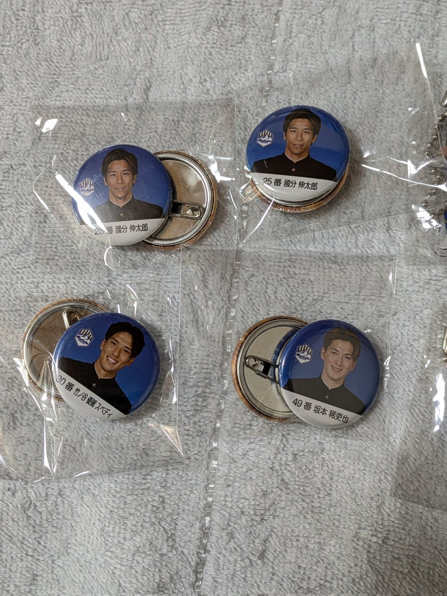 にこぱん tweet media