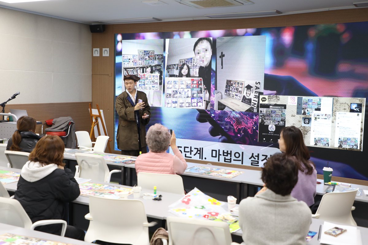 readbranding's tweet photo. 지우개는 쓸수록 닳지만, 그 흔적이 누군가의 실수를 덮어준다. 닳아 없어지는 것이 소멸이 아니라, 쓰임을 다한 것이다. 보물은 오래 남는 것이 아니라, 누군가에게 필요한 순간 기꺼이 닳아준 것 속에 있다. https://t.co/6gvcf3cSQr