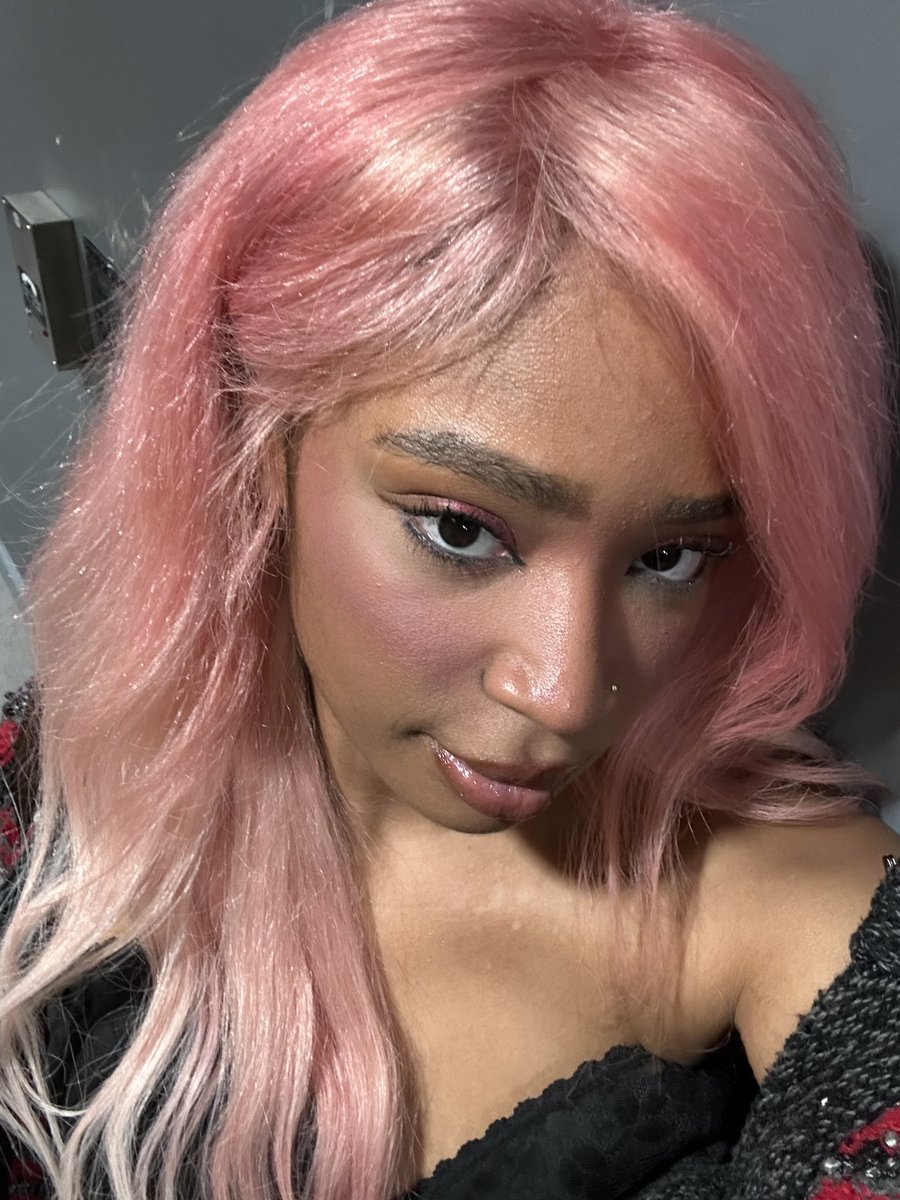 Star ☆ tweet media