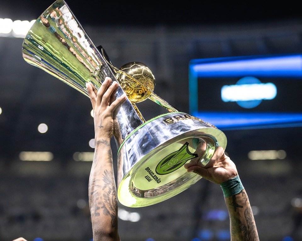 Noite de Copa tweet media