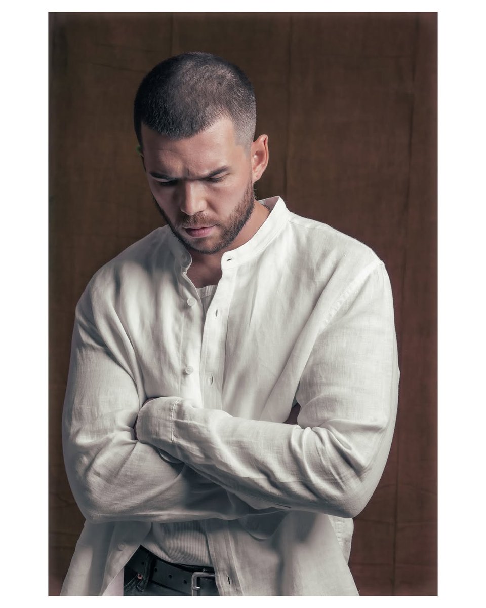 lukenewtsource's tweet photo. 📷 Luke Newton for House of McQueen via Thomas Hedges IG post https://t.co/ethpj6o0wx
