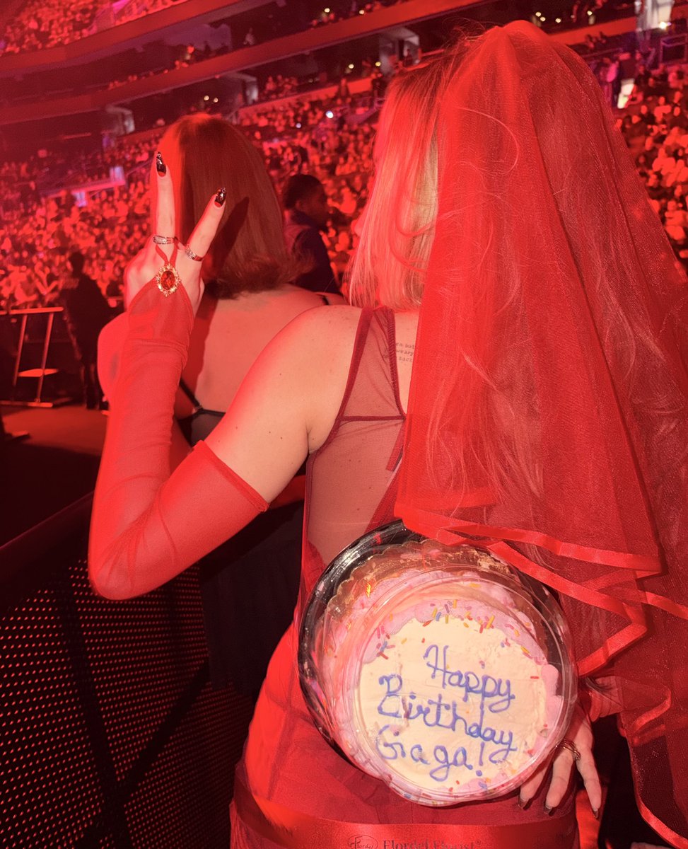 rose 🥀 tweet media