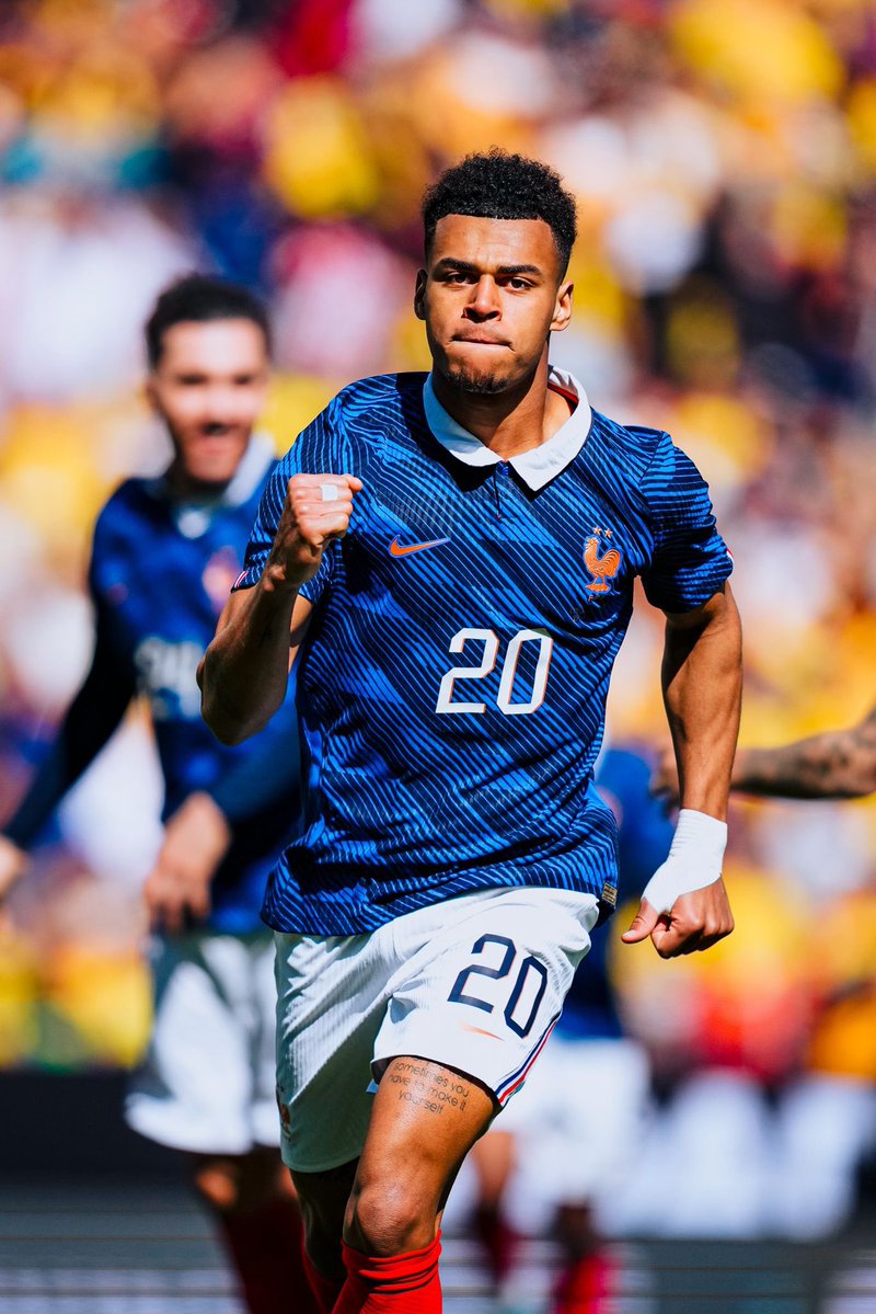 Paris Saint-Germain tweet media