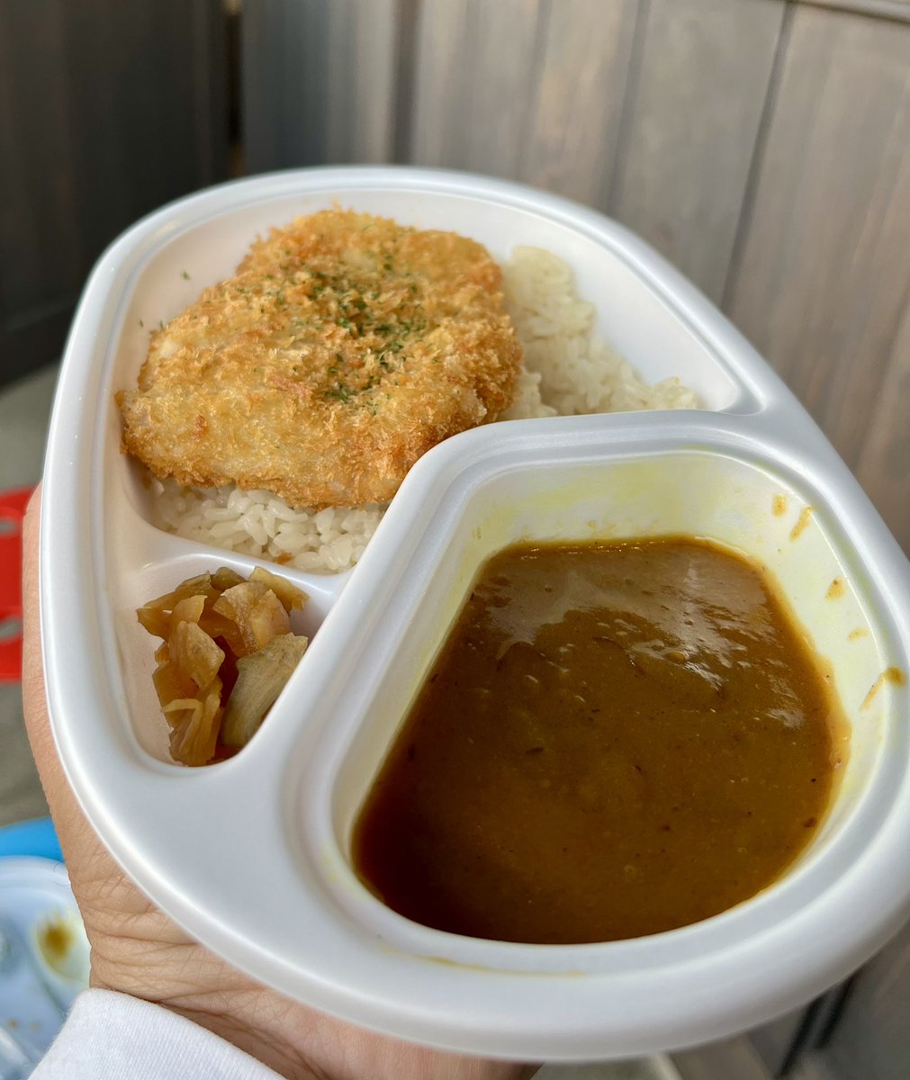 Akalenn's tweet photo. 昨日は弊社でマルシェを開催させて頂きました♪
約100名のご来場様に来て頂きました😆
めちゃくちゃ楽しませていただきました♪
参加された方々に感謝感激でした🤩
次回は6月最終日曜日に開催します😆 https://t.co/fM1oHvVw13