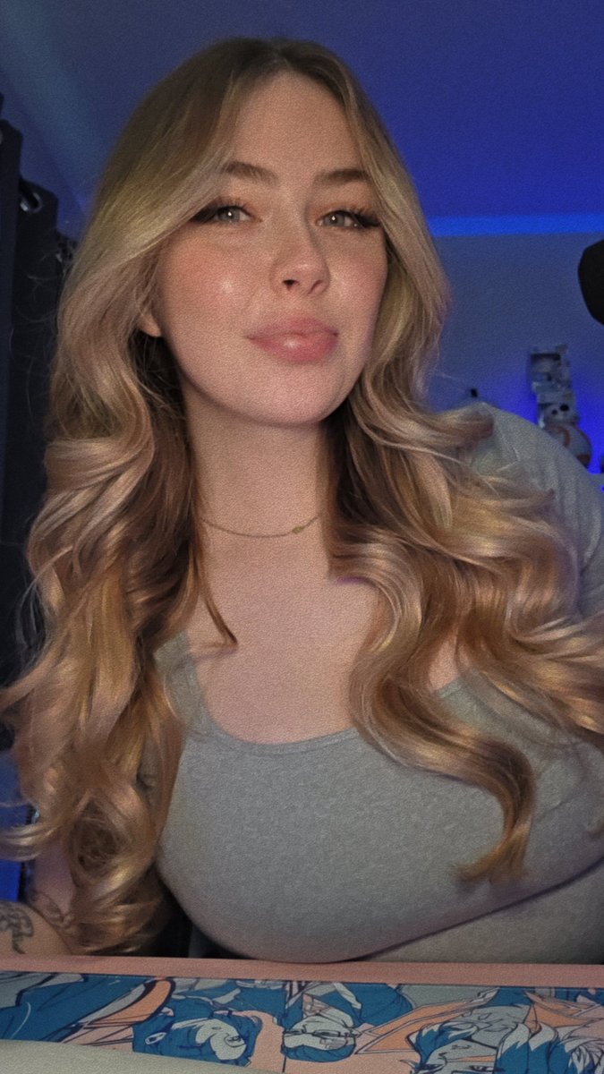 OtakuMaiden tweet media