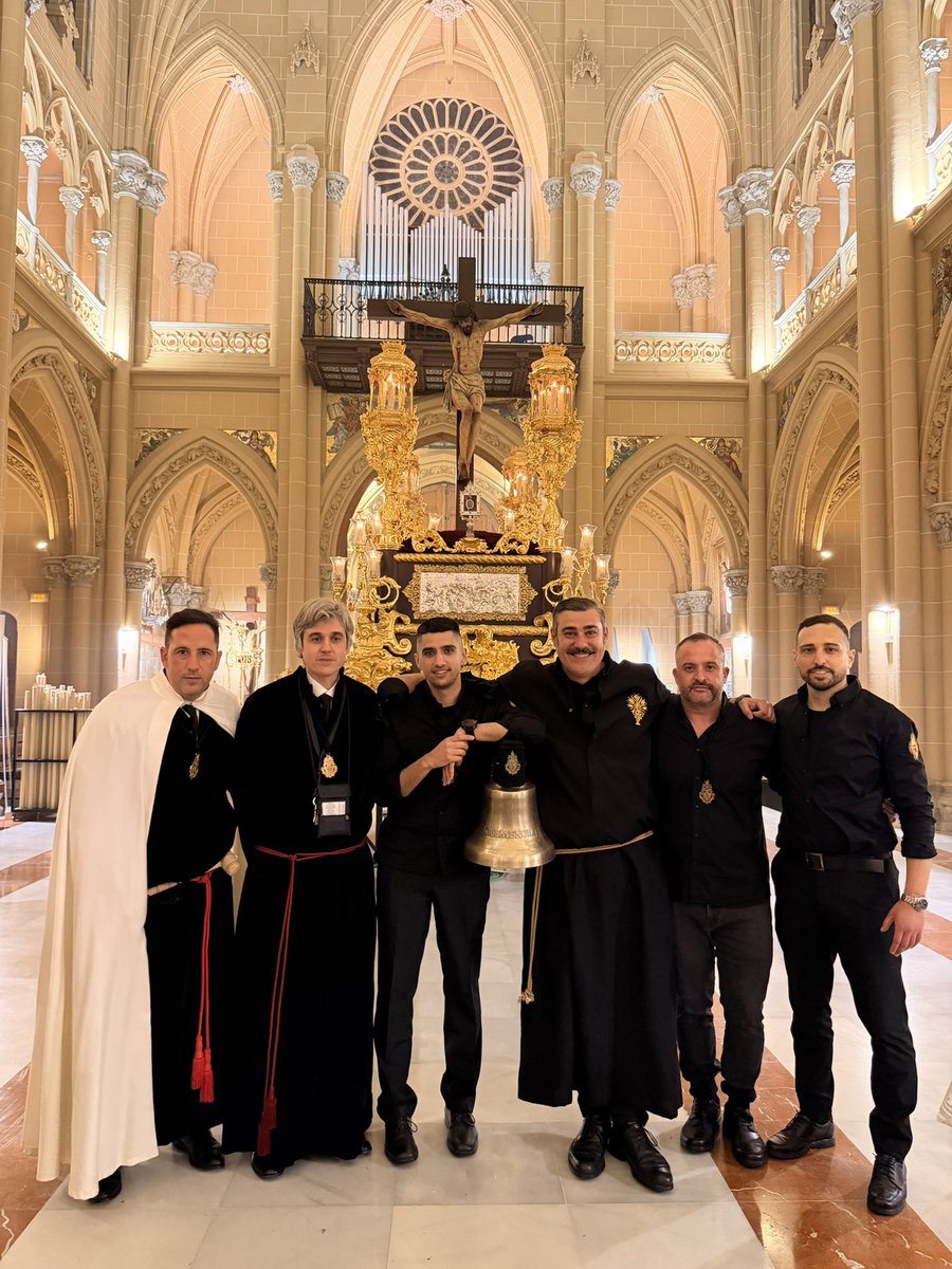 #CofradíasMLG 

Nosotros seguimos a lo nuestro