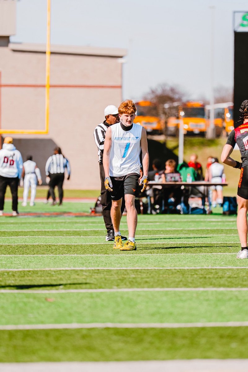 DeFordJayce's tweet image. Had a good weekend my team had about seven or eight touchdowns, but we lost in bracket play. Can’t wait to come back next week and play more! #AGTG