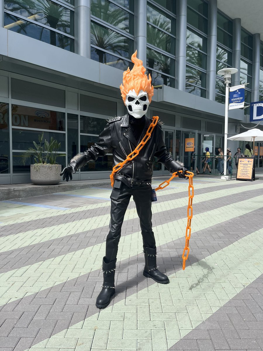 itsadousy tweet media