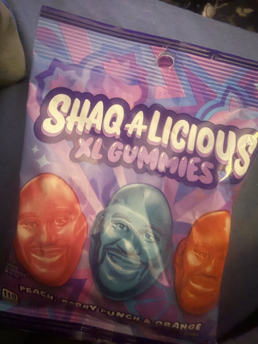 Laura ッ tweet media