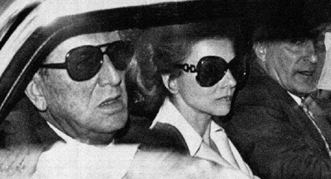 mmarquitos_cah tweet media