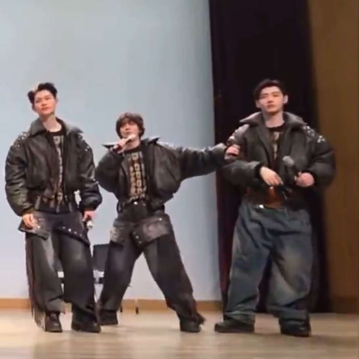 onel 💌 tweet media