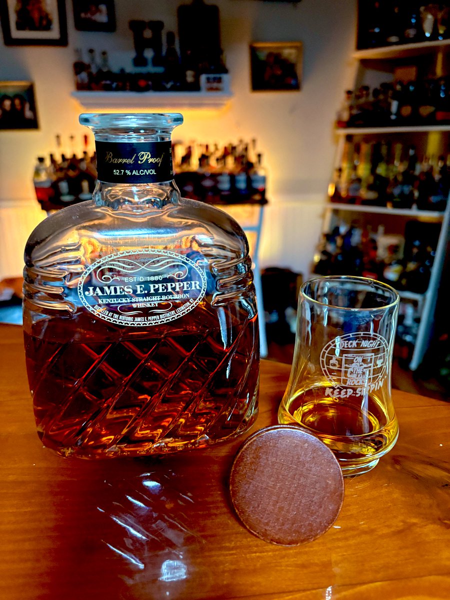 FSUALUM04 tweet media