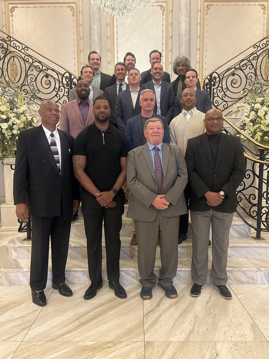 SJ Track & Field HOF tweet media