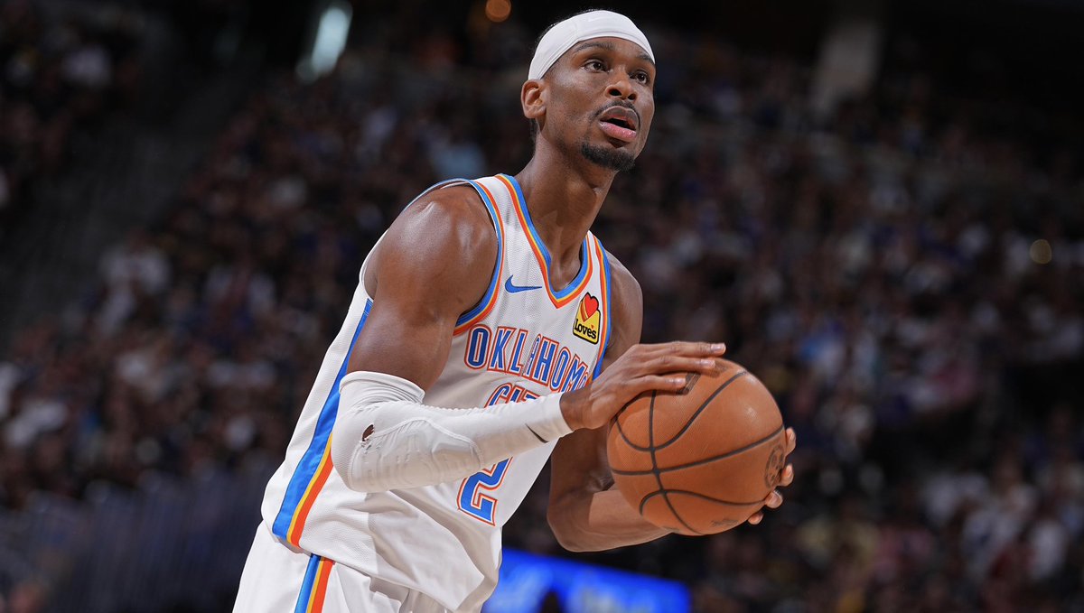 𝒃🏀 tweet media