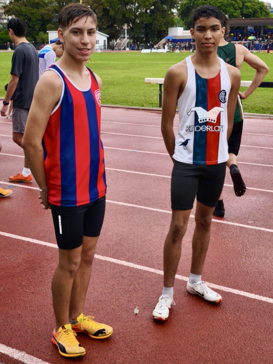 AtletismoCASLA's tweet photo. 🏆 Torneo Día de la Memoria 🏃🏻‍♂️
📍CeNARD
🗓️ 28/03

🏃🏻‍♂️Jesús Licet (200 metros U18) - 22° - 26"10

🏃🏻‍♂️Franco Gaviola (200 metros U18) - 25° - 27"12

🏃🏻‍♂️Gabriel Porco (800 metros U23) - 5° - 2'10"75

🏃🏻‍♂️Julián Gaviola - No pudo completar la prueba debido a una lesión https://t.co/CCp4VUhvdd