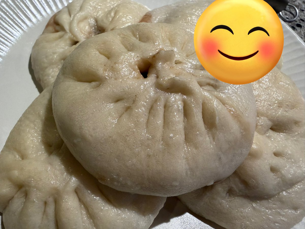 ワイタト tweet media