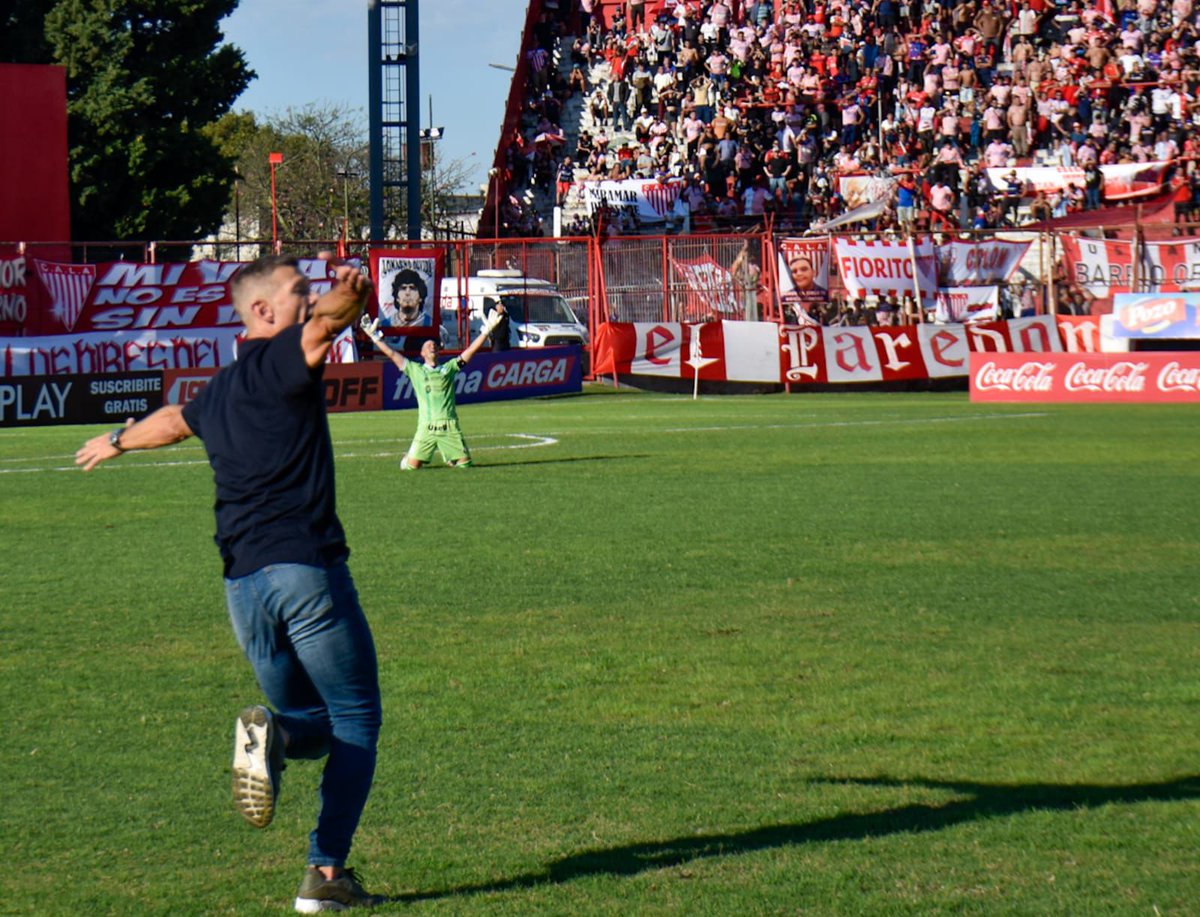 Club A. Temperley tweet media