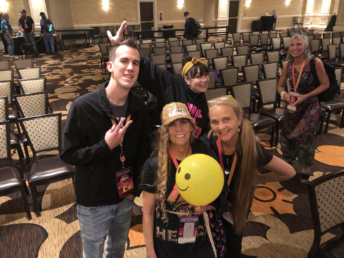 Susie_Q1111's tweet image. Can we PLAY now 🎈🎈🎈💓🎈🎈🎈💓🎈🎈🎈💓🎈⁦🎈@RichardHeartWin⁩ ? XOXO ProveX.com #HEX #INC #PulseChain #PulseX