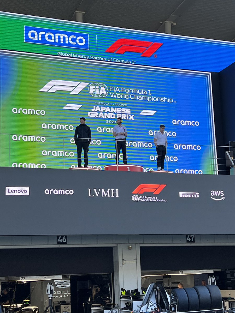 yujigrs204's tweet photo. いつもと全く違う雰囲気の
鈴鹿サーキット！
合間にF1走行も見れた😆

帰りの渋滞は地獄🥹 https://t.co/bmCgVv3v4J