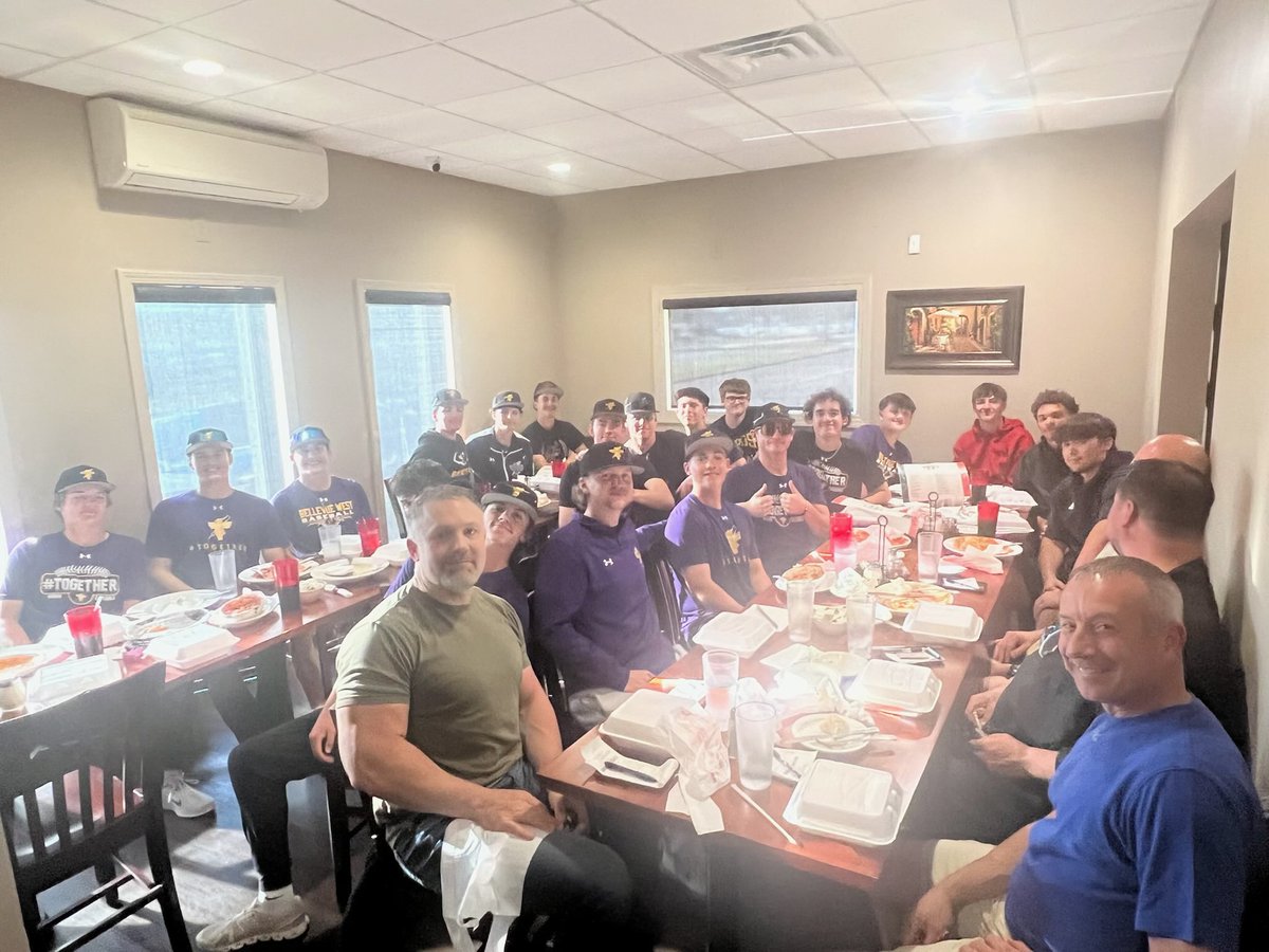 Bellevue West Thunderbirds Baseball tweet media