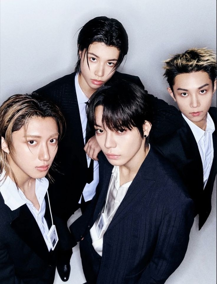 windaaa🍑🍑 || fb plsss tweet media