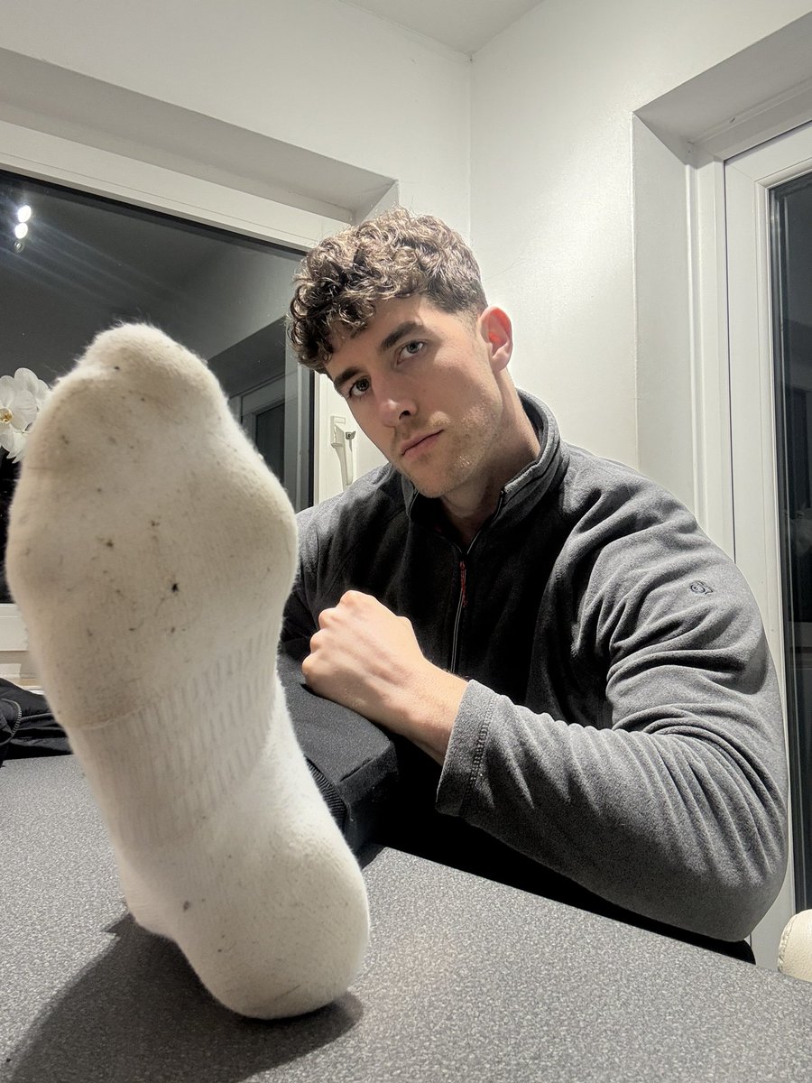 Alpha Victor tweet media