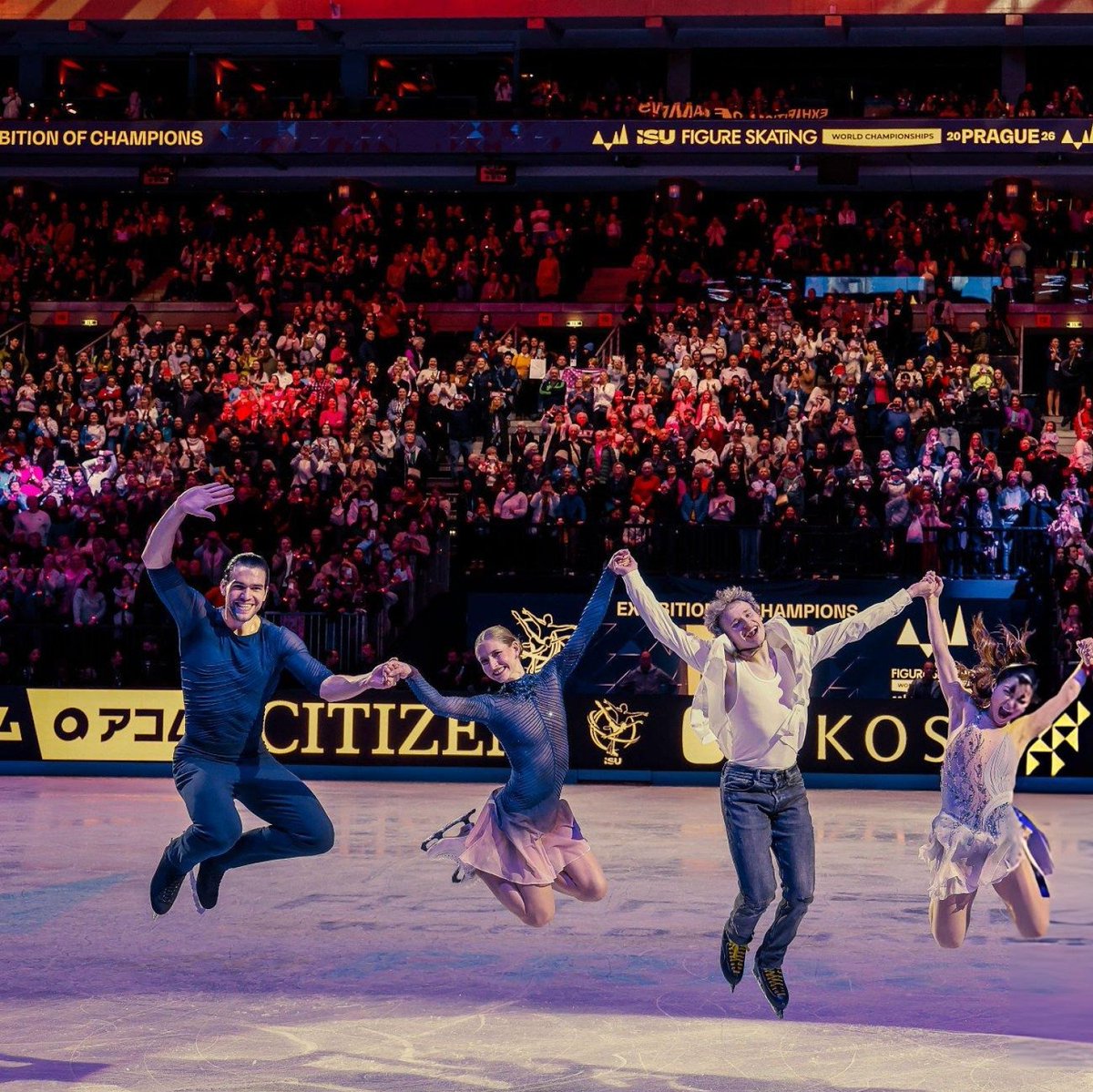 lia¹ is CELEBRATING ILIA 3x WORLD CHAMPION 🖤💛💫 tweet media