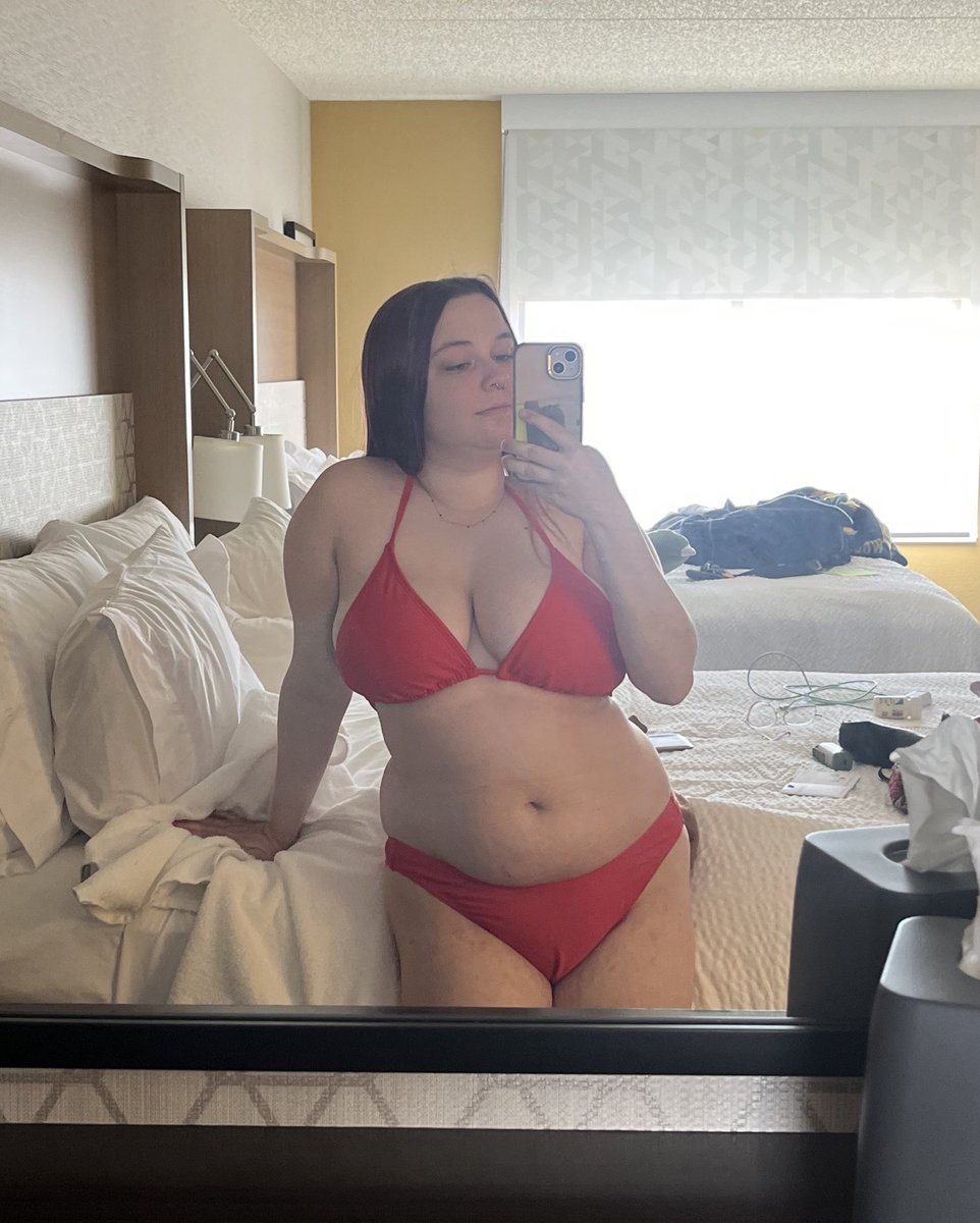 ༺𝒫𝐼𝒳𝐼𝐸༻ tweet media