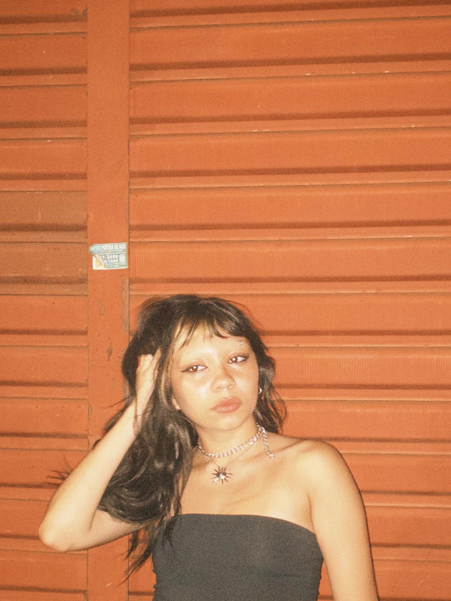 maia ¿?? tweet media