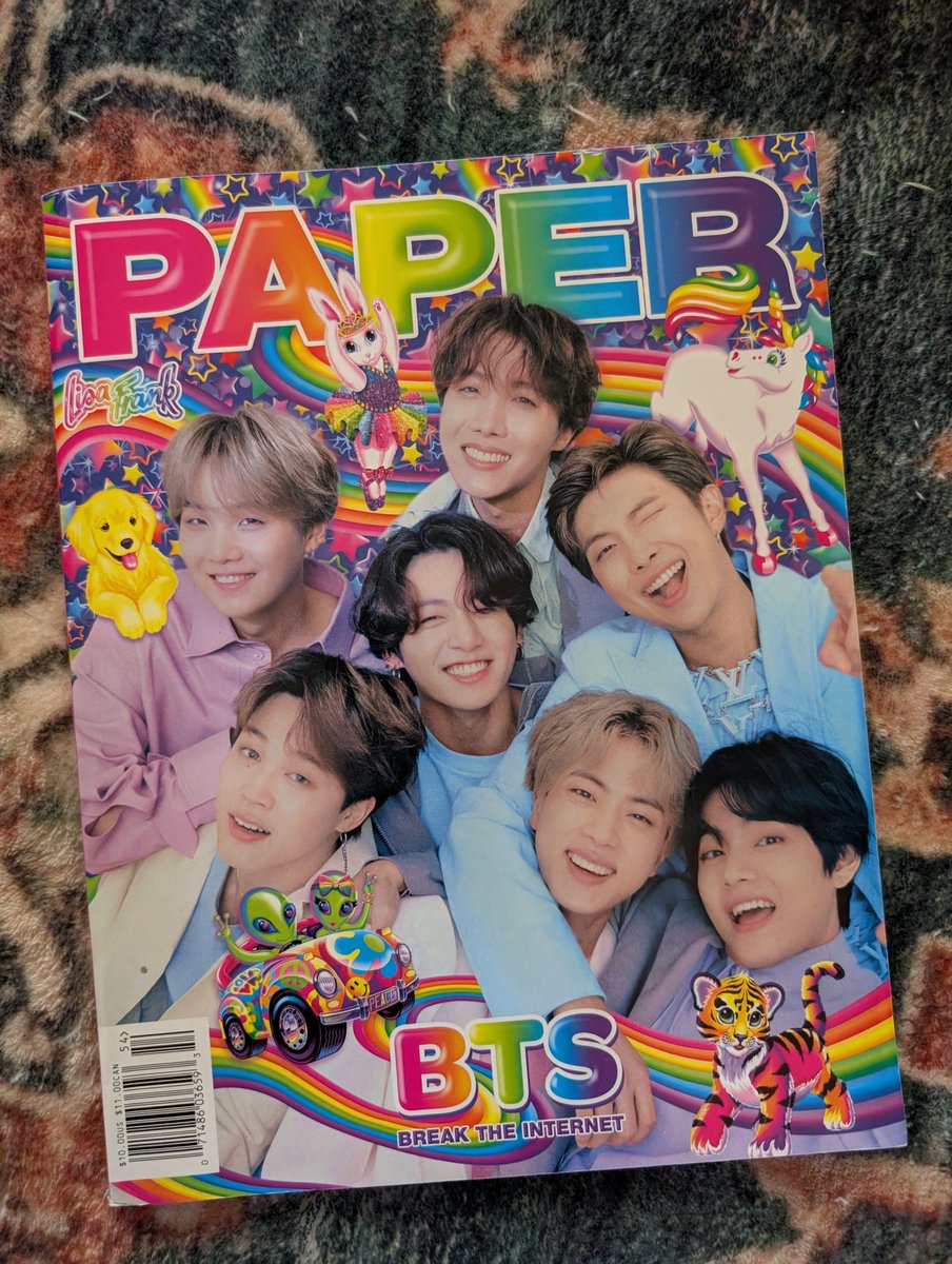 coldfloral's tweet photo. I'm selling some of my BTS merch; times are tough for a single mom. I'll be adding things throughout the next few days, but please take a look.
Right now I have some magazines listed, the BTS x Starbucks mug, and a zip hoodie from the 2019 tour. 💜
https://t.co/Ij8pjOafHR https://t.co/JByESTZK1A
