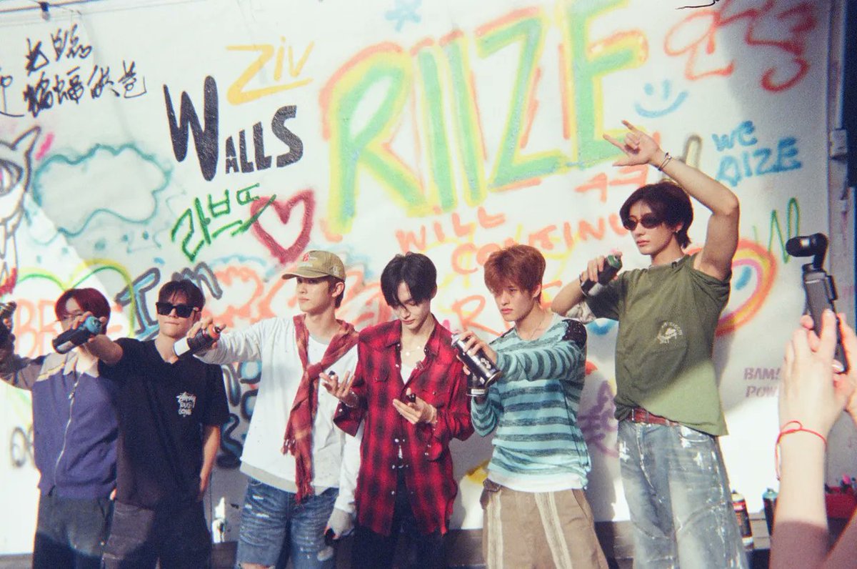 riize archive tweet media