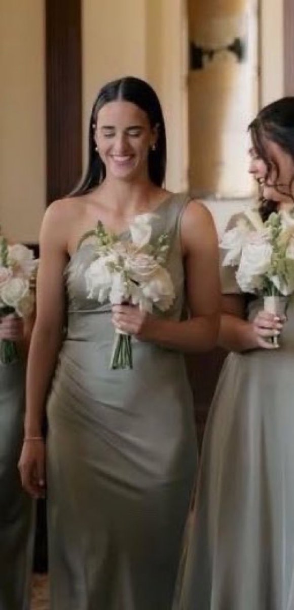 sohali2012's tweet image. Caitlin Clark at her brother’s wedding.  These pics are getting leaked it seems.