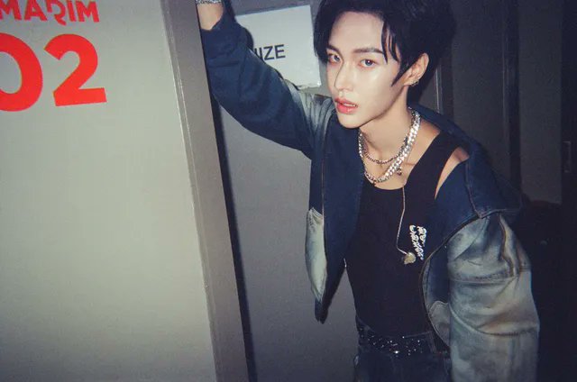 riize archive tweet media