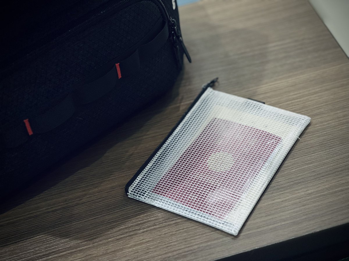 シラトリ tweet media