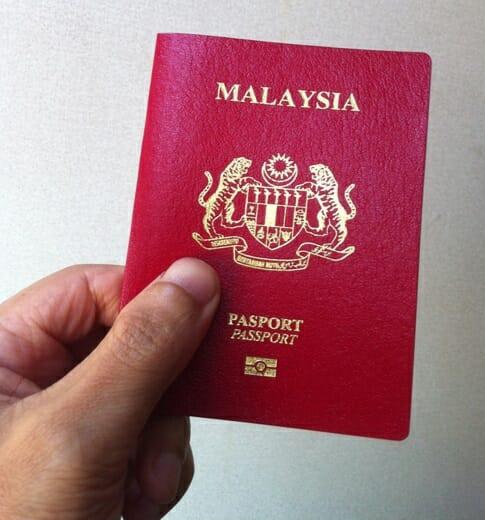 Stats Globe tweet media