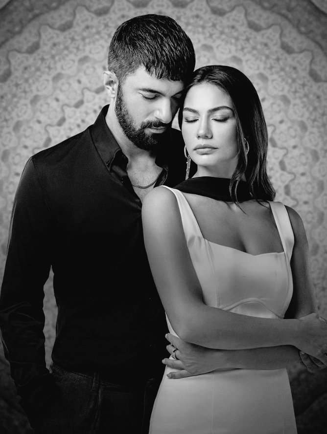 ViviAkyurek tweet media