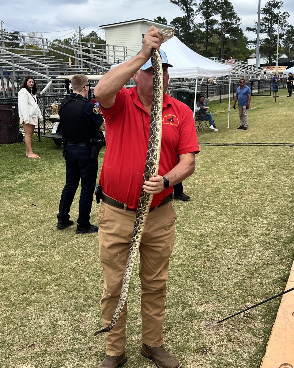 Neal McCoy tweet media