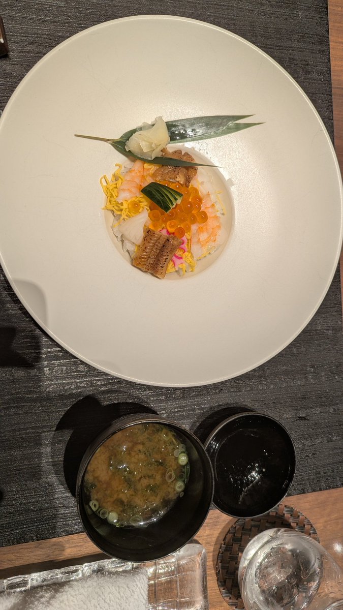 (ΦωΦ♪)夜は夜ですごかった。美味しかった！
