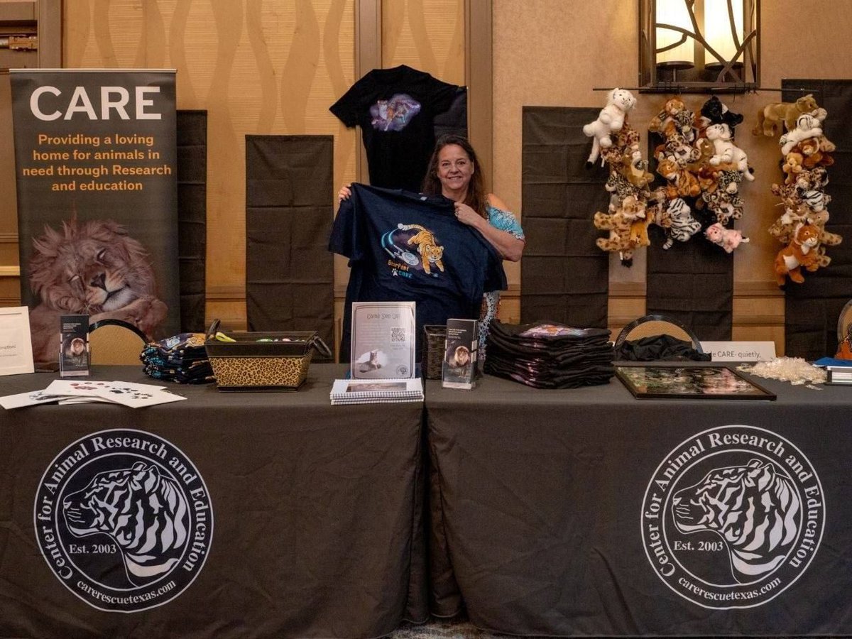 Furry Fiesta - Nightmare on Olive Street tweet media