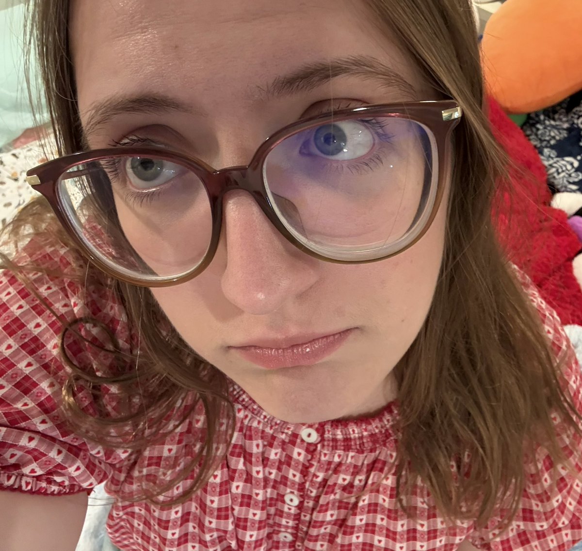 anbyontwt's tweet image. #bored #oldpic #iwantattention #whyamialwaysinthisshirt #whowantme #guysreallywhowantsme #sotired #okaybye
