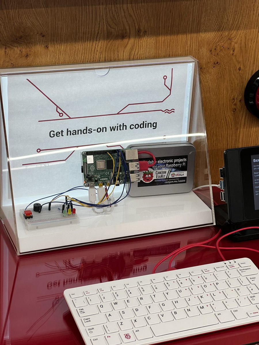 Rich kids of claude tweet media