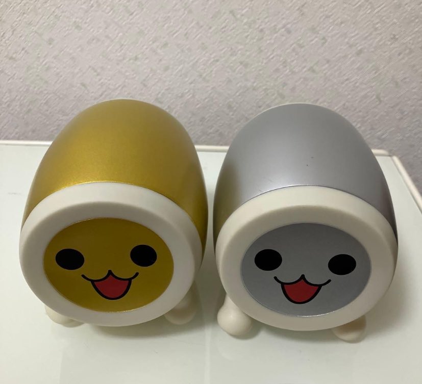 にの tweet media