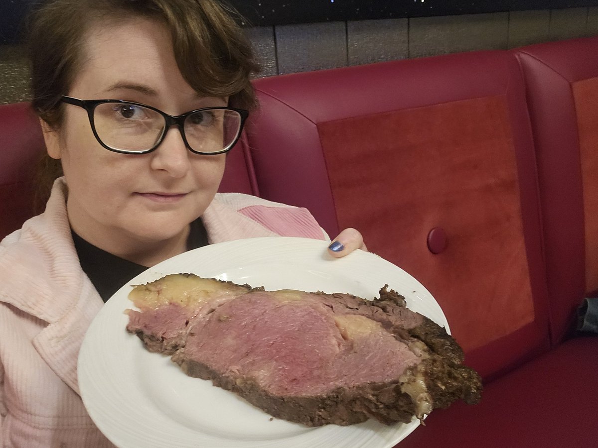 Tessa Rose tweet media