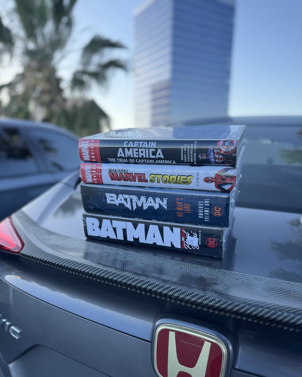 Axel🦇 tweet media