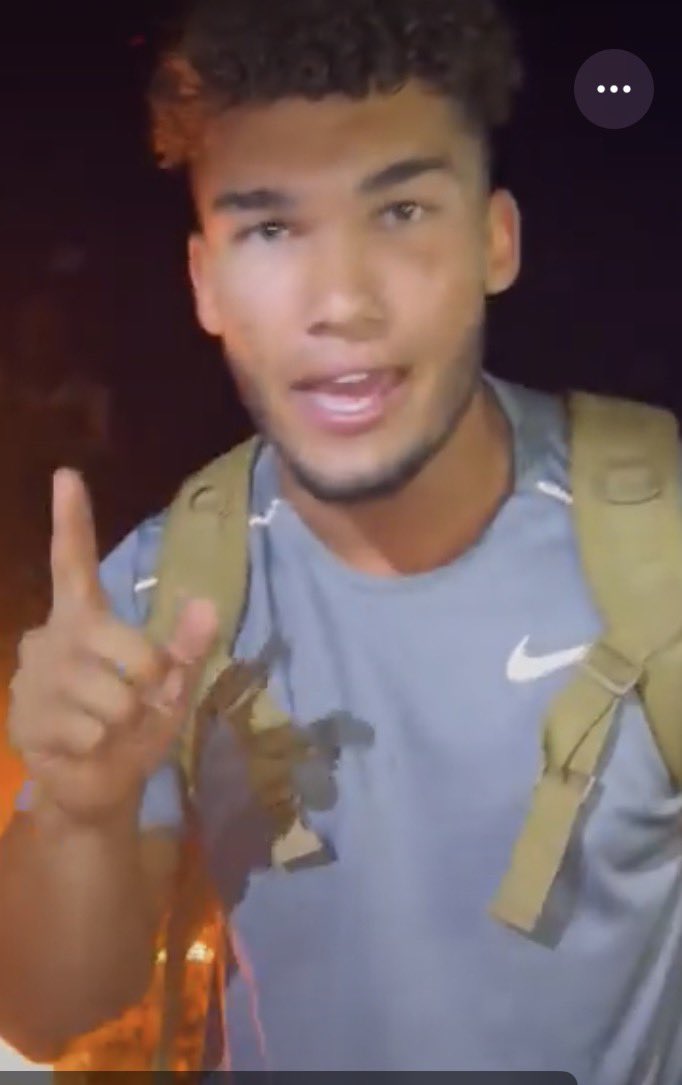 CHIEF ANALYST tweet media