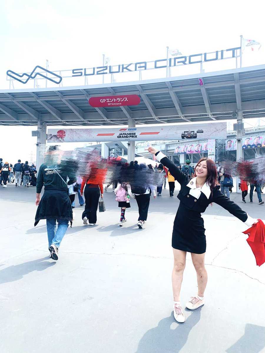 望月彩華@ABEMA ななにー出演中 tweet media