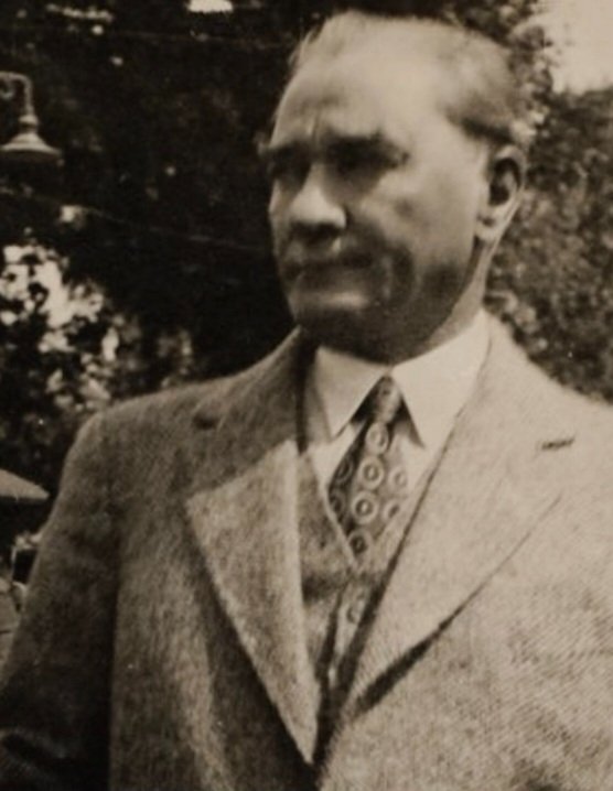 Asım İnan tweet media