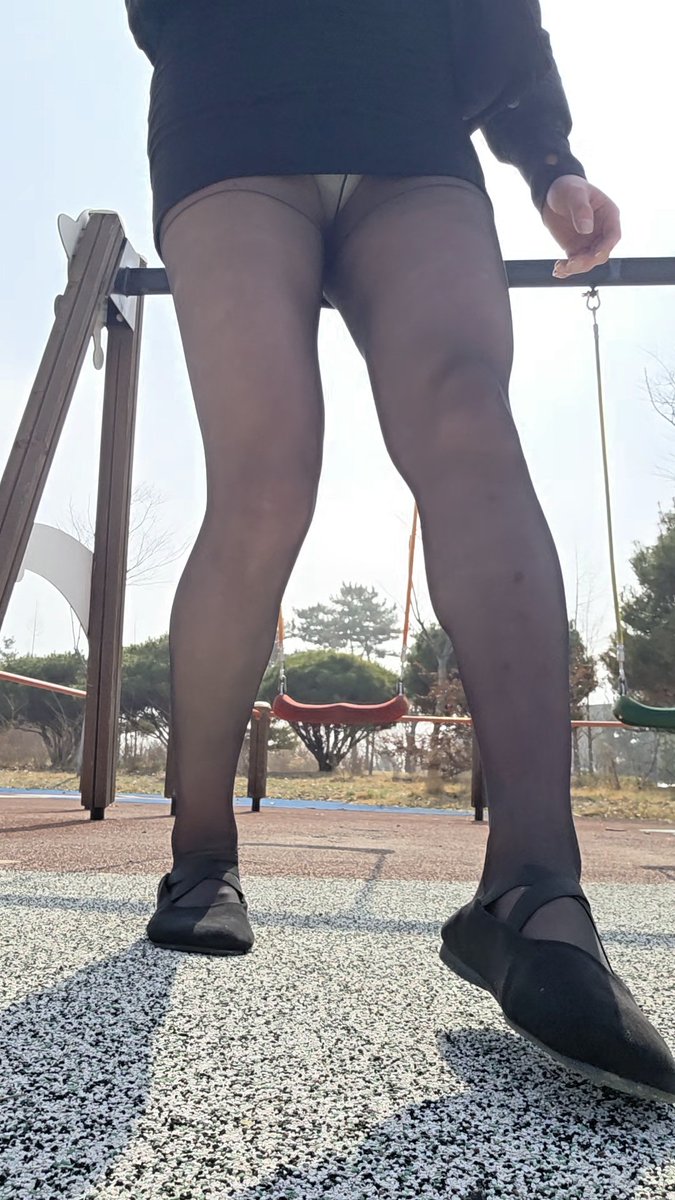 설이❄️ tweet media