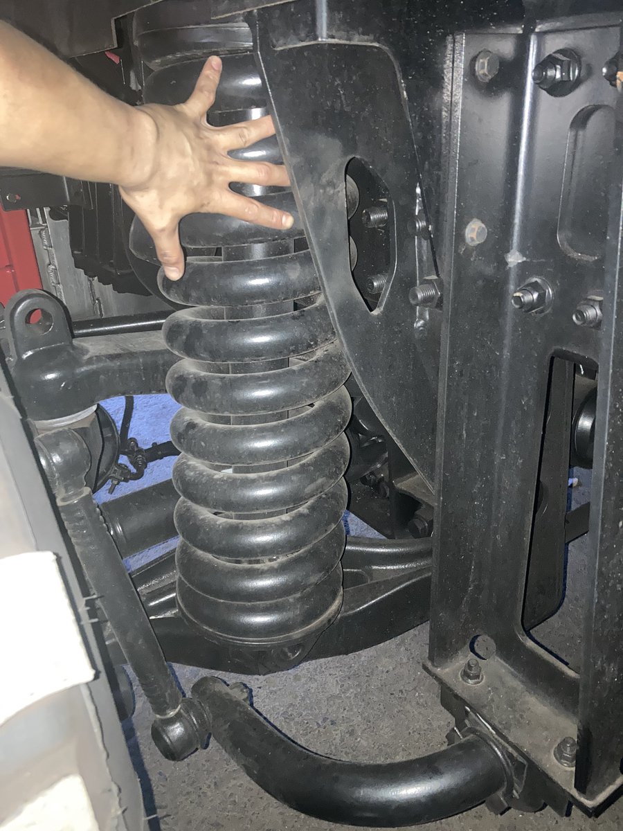 島人1級自動車整備士SHIMAZINFirst-class automobile mechanic tweet media