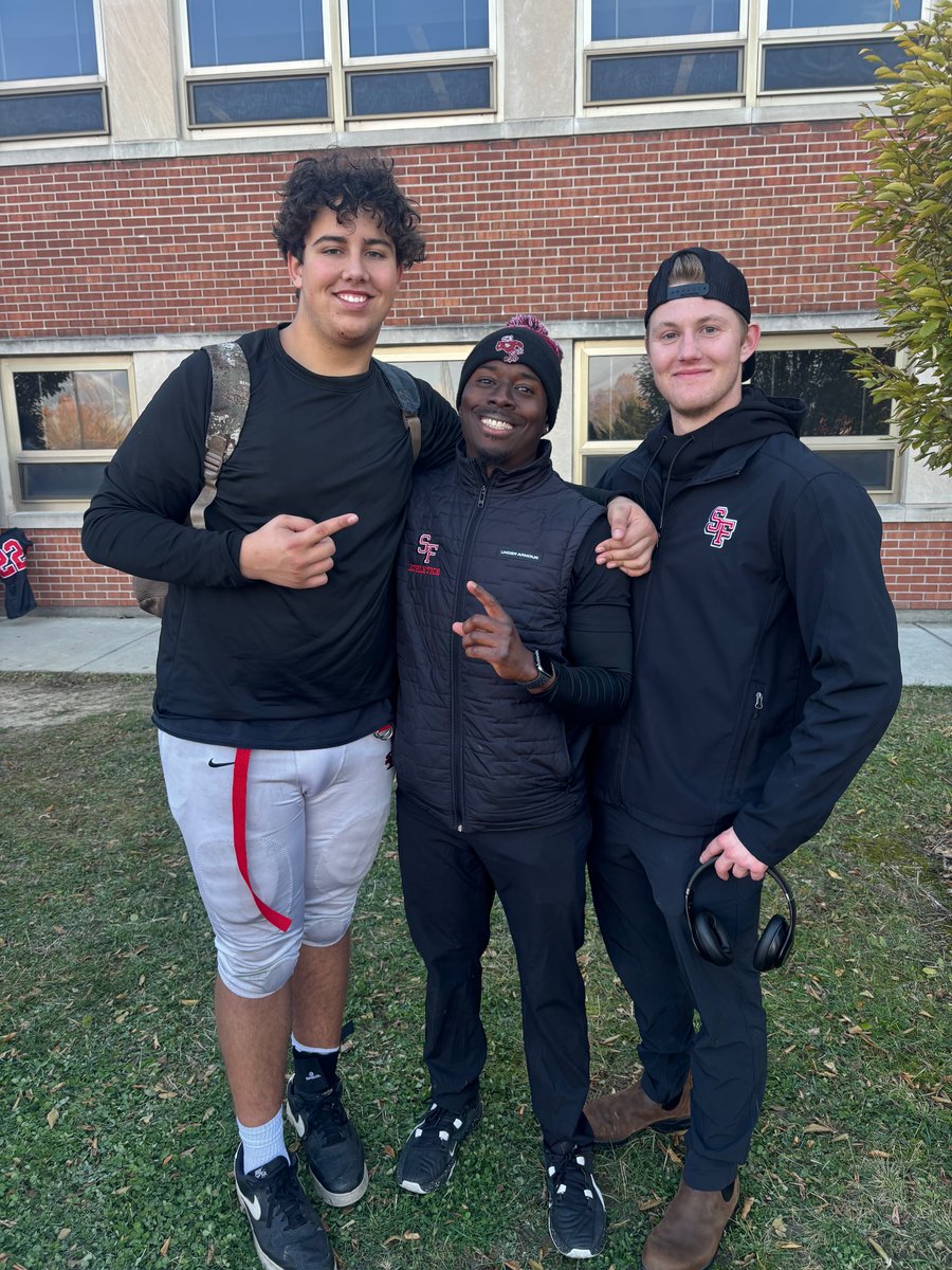 Alexander Bacon tweet media